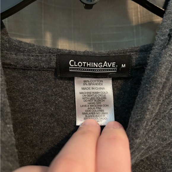 Light gray zip-up - Picture 3 of 3